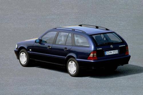 Fot. Mercedes-Benz: Model kombi wytwarzany w latach 1997- 2000.
