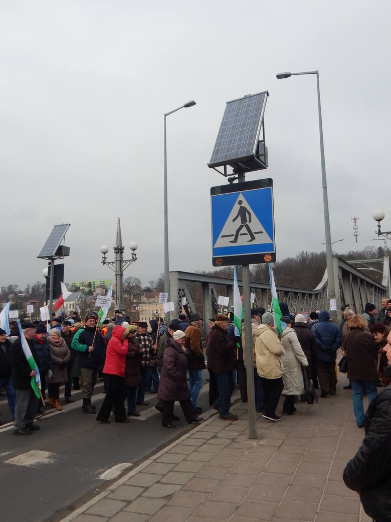 Druga blokada mostu w Krośnie Odrzańskim.