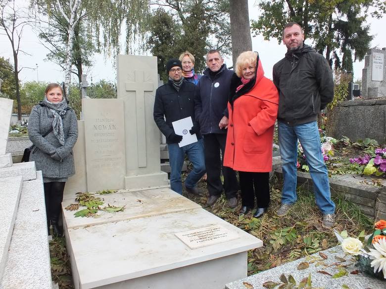 Na cmentarzu przy ulicy Zgodnej odnowiony został nagrobek byłego burmistrza Starachowic.