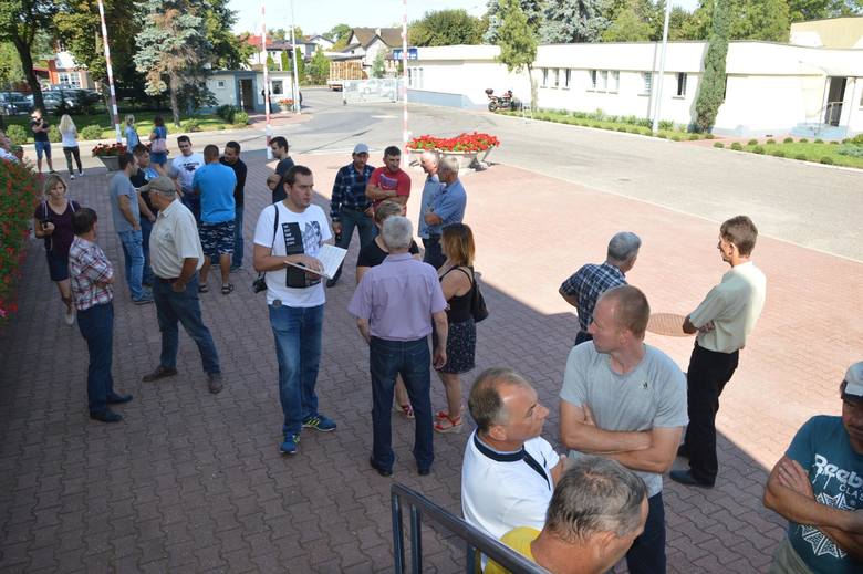 Większość członków Rady Nadzorczej OSM w Łowiczu chce połączenia jej z inną mleczarnią [Zdjęcia]