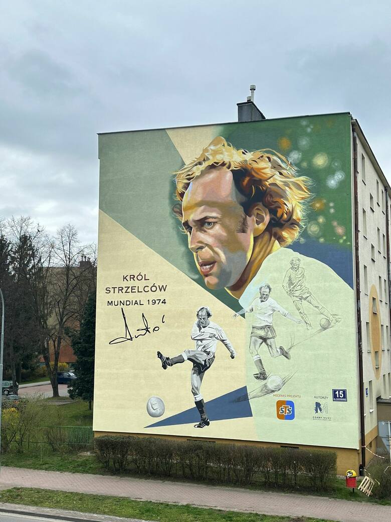 Grzegorz Lato doczekał się w Mielcu muralu upamiętniającego jego tytuł króla strzelców mistrzostw świata 1974 w Niemczech