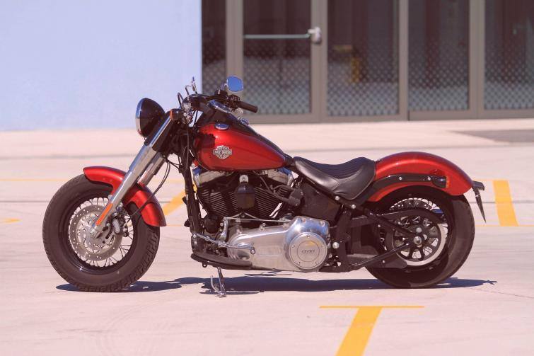 Testujemy: Harley-Davidson Softail Slim - twardziel (foto, film)