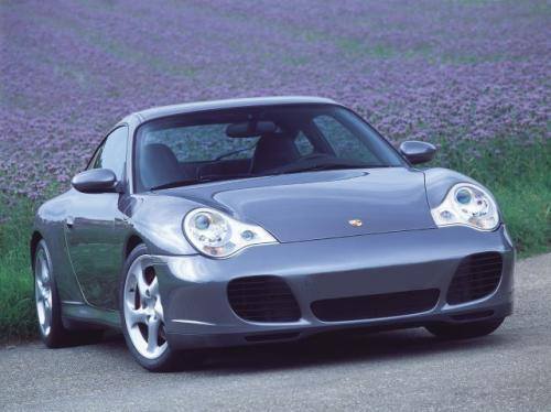 Fot. Porsche: Model 911 Carrera S to jeden z wielu samochodów należących do Davida Beckhama.