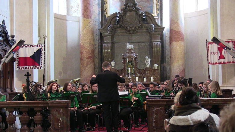 Występ orkiestry w Pradze