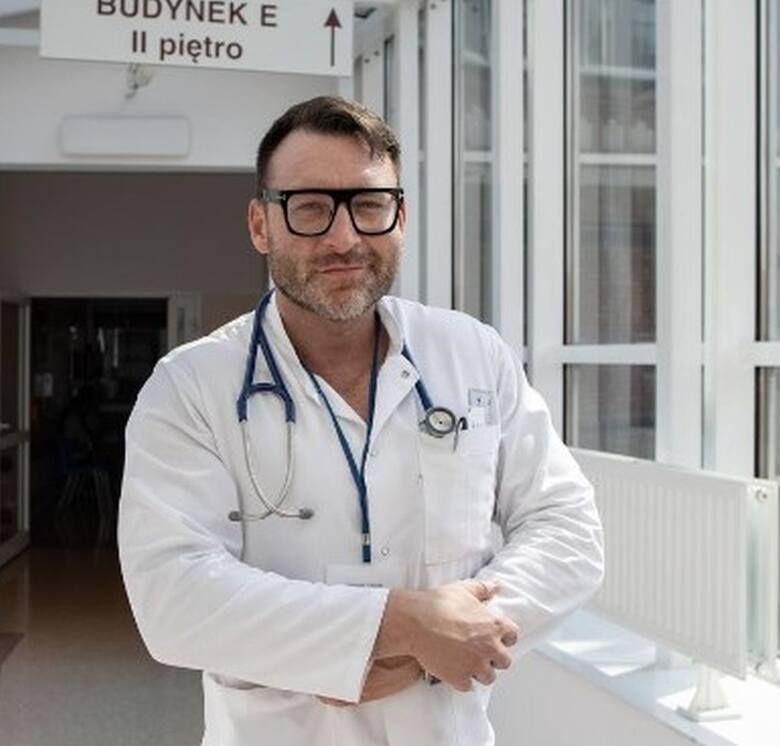 Dr Paweł Rajewski..
