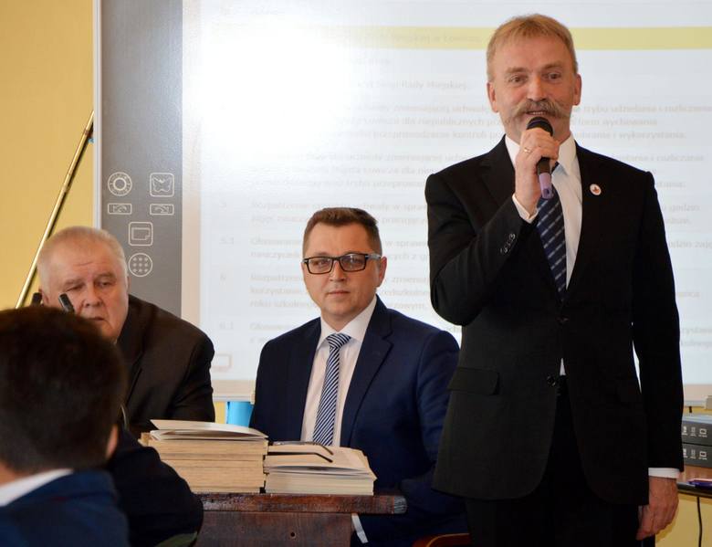 Władze Łowicza podziękowały byłym szefom zarządów osiedlowych Korabka i Dąbrowskiego [ZDJĘCIA]