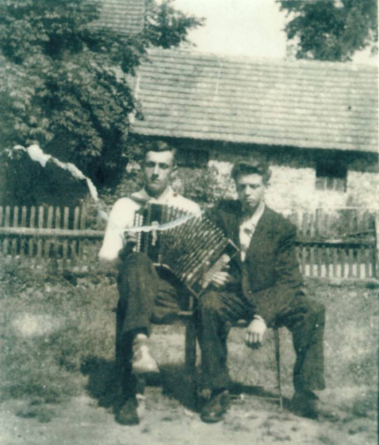 Nowe Jaroszowice, rok 1959. Z lewej Zenon Borowski