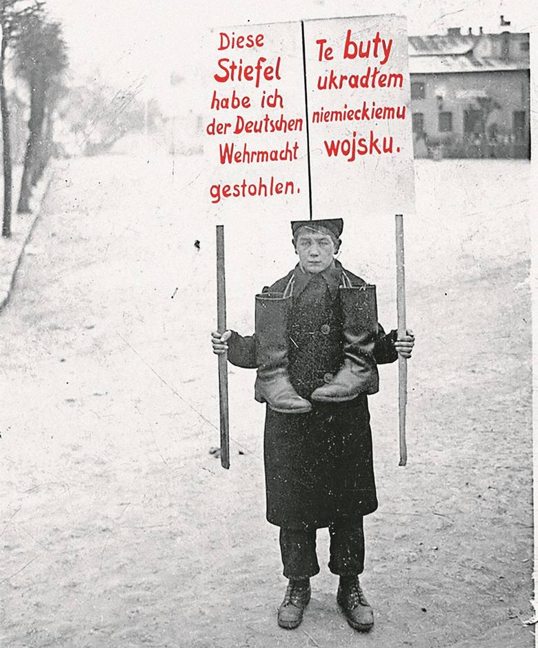 Niemiecka obława na Kercelaku, największym z warszawskich targowisk (12 maja 1942 r.)