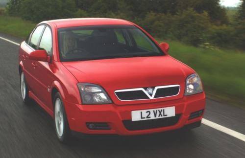 Fot. Vauxhall: Współcześnie produkowane modele mają nawet wspólne nazwy z Oplem – na zdjęciu Vauxhall Vectra.