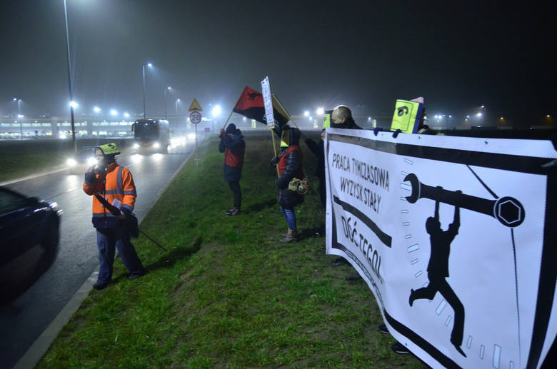 W 2015 roku na terenie podpoznańskiego Amazona w Sadach doszło do protestu pracowników.