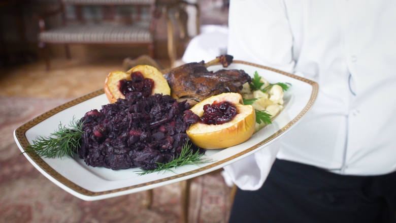 Restauracja w Pałacu Lubostroń - szlachecka kuchnia pachnąca dziczyzną