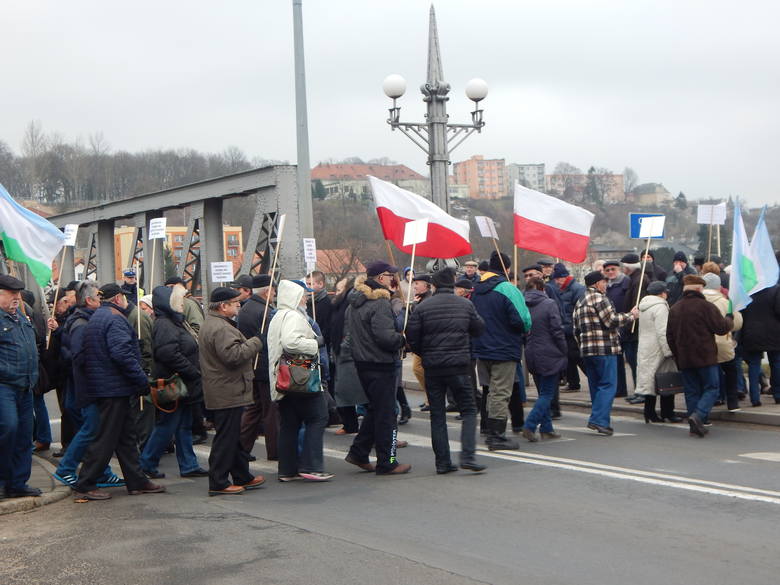 Druga blokada mostu w Krośnie Odrzańskim.