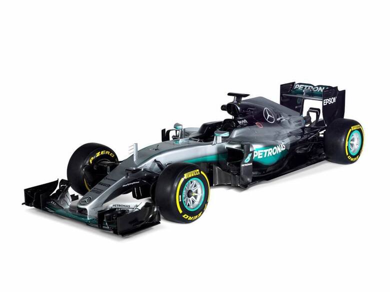 Zespół Mercedesa zaprezentował bolid na sezon 2016 o nazwie F1 W07 Hybrid / Fot. Mercedes-Benz