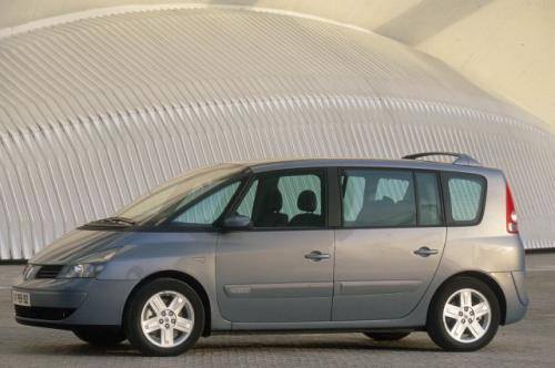 Od 2002 r. wytwarzana jest IV generacja Renault Espace. Z europejskich samochodów tego typu, Espace sprzedaje się najlepiej. W ciągu 20 lat wyprodukowano
