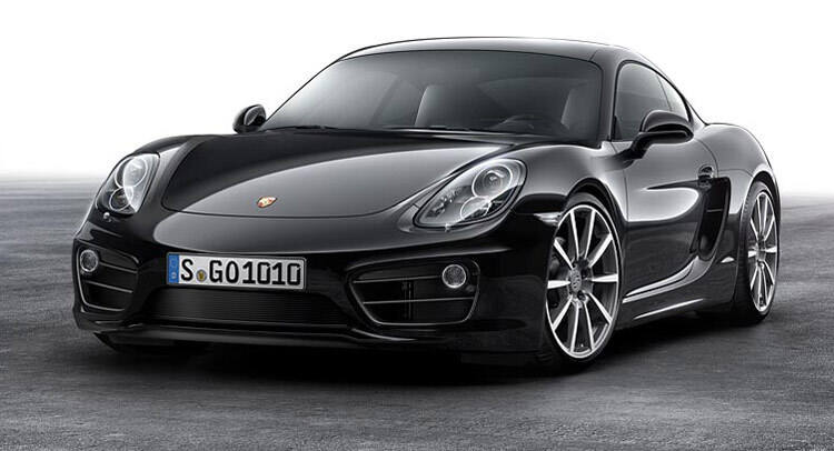 Porsche Cayman Black Edition jak wskazuje nazwa otrzymał czarne malowanie. Zdecydowano się również na biksenonowe reflektory, a także 20-calowe obręzce