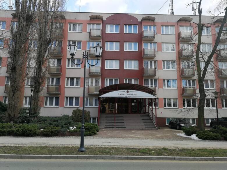 Wyzysk Mołdawian przy remoncie "Hotelu Kopernik" w Toruniu - PIP zawiadamia prokuraturę!