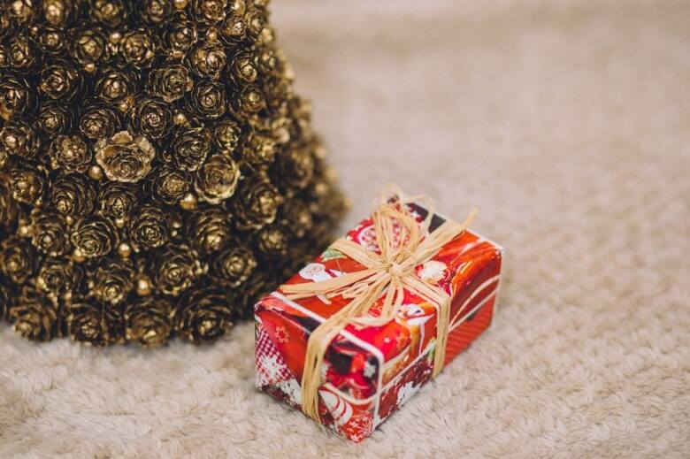 Choinka jest nieodłącznym elementem dekoracji domu na Boże Narodzenie. A zrobiona własnoręcznie będzie cieszyć oko.