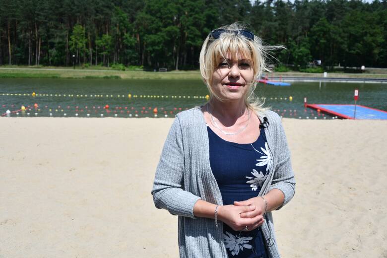 - Kąpielisko jest strzeżone przez ratowników przez siedem dni w tygodniu od godziny 10 do 18 - mówi Małgorzata Gładyszewska, dyrektor Chmielnickiego