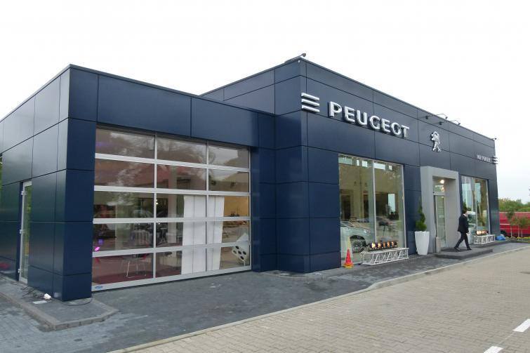 Salon Peugeota