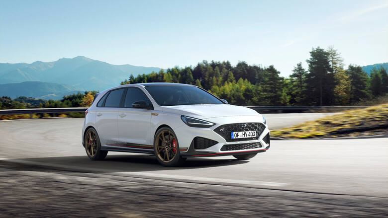 Hyundai i30 N Drive-N The limited edition version of the Hyundai i30 N Drive-N includes dedicated new touches such as forged aluminum wheels.