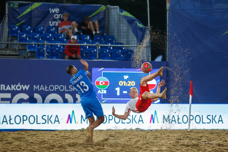 Jakub Bistuła (nr 9) w akcji podczas meczu Polska - Azerbejdżan na Igrzyskach Europejskich 2023