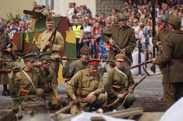 Pierwsza w historii rekonstrukcja Bitwy Białostockiej 1920 z 2016 roku