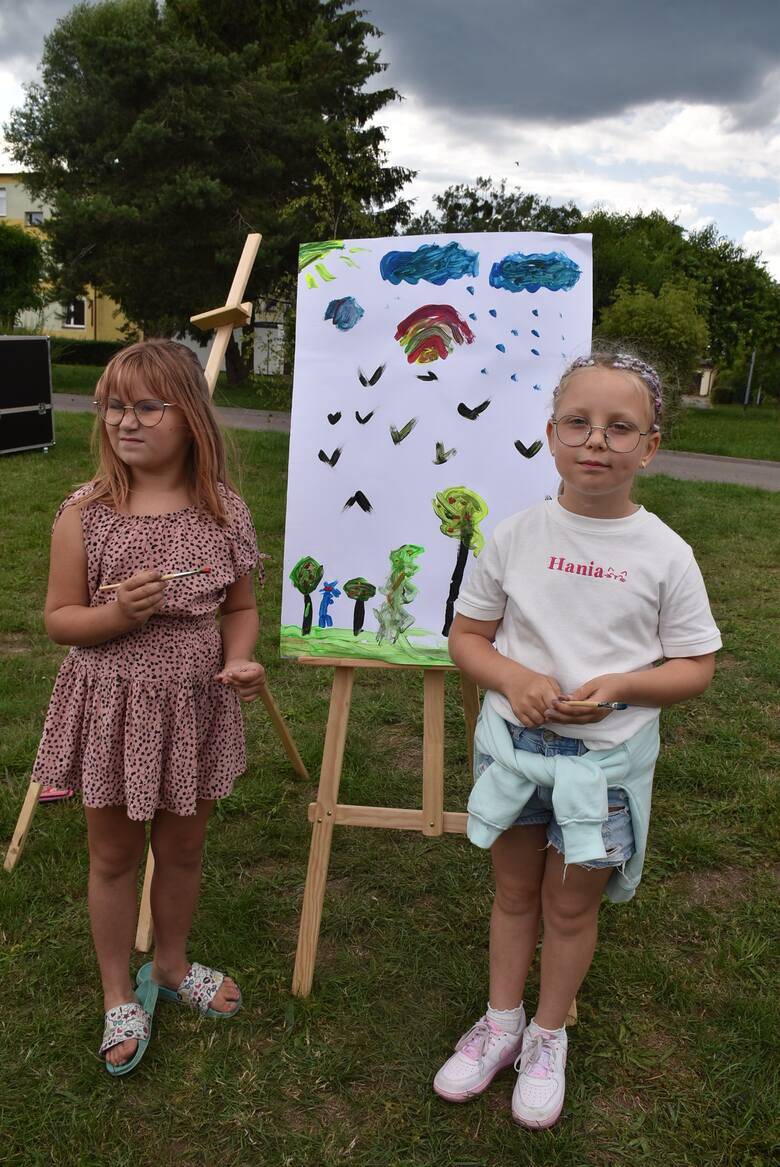 Jednym z wydarzeń towarzyszących był konkurs plastyczny. Dzieci miały za zadanie pokazać dziką przyrodę Człuchowa w formie malarskiej.