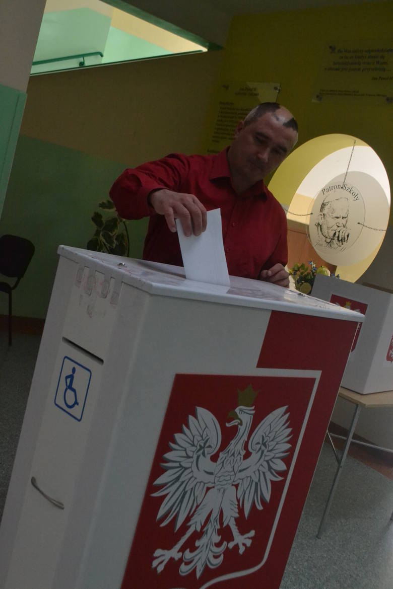 Tomasz Stasiak zagłosował w niedzielnym referendum
