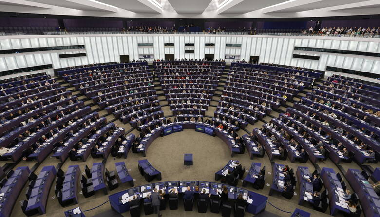 Europosłowie debatują nad zmianami w traktatach unijnych. Co o reformach sądzą polscy deputowani?