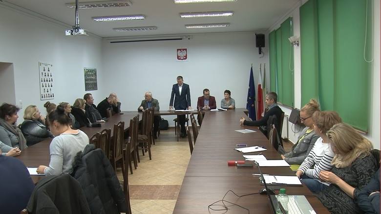 Konsultacje w sprawie zmiany nazwy powiatu w Bytnicy.