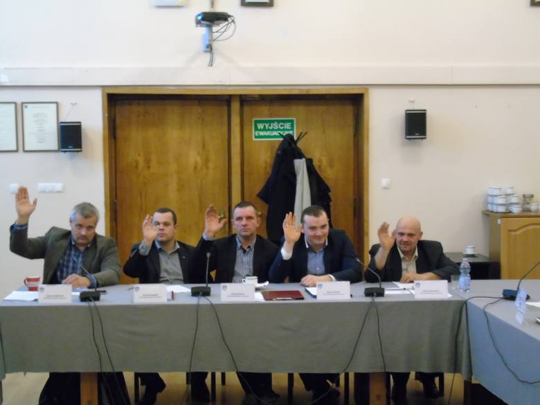 Kożuchowscy radni przyjęli budżet niemal jednogłosnie. Na piętnaście możliwych głosów czternaście było za uchwałą