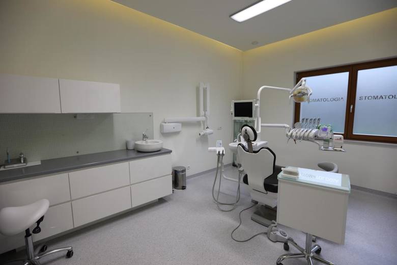Stomatologia Bąkowscy - cztery pokolenia w stomatologii                          