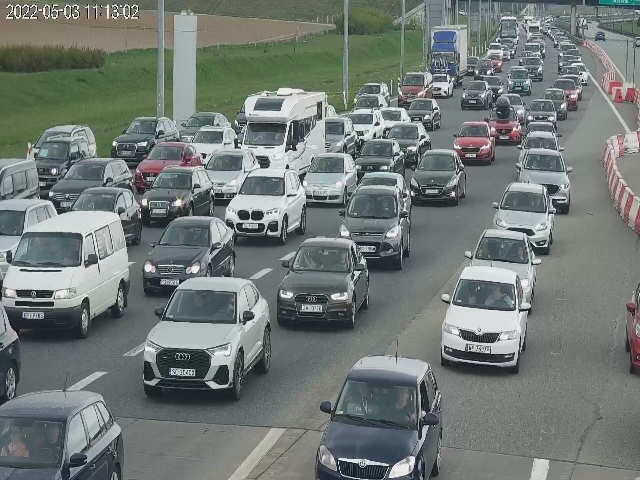 Majówka 2022 na drogach. Jak wygląda wjazd na A1 w Rusocinie? [raport drogowy Trójmiasto 03.05.2022]