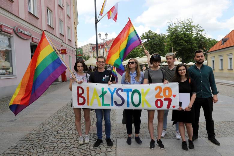 Dziesięć Lat Po Aferze Z Logo Nowojorskich Gejów I Lesbijek Przez Białystok Przejdzie Marsz 6363