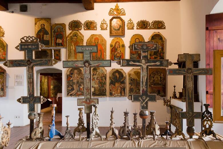 Zbiór ikon i krucyfiksów. Muzeum Historyczne w Sanoku