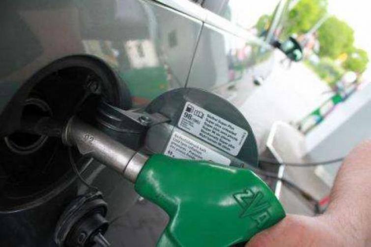 Paliwa: Benzyna w cenie oleju napędowego