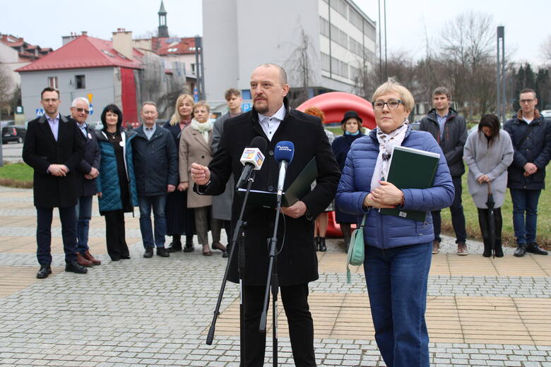 Krajobraz po wyborach samorządowych w powiecie chrzanowskim. Adam Potocki i Jolanta Zubik (na zdjęciu)