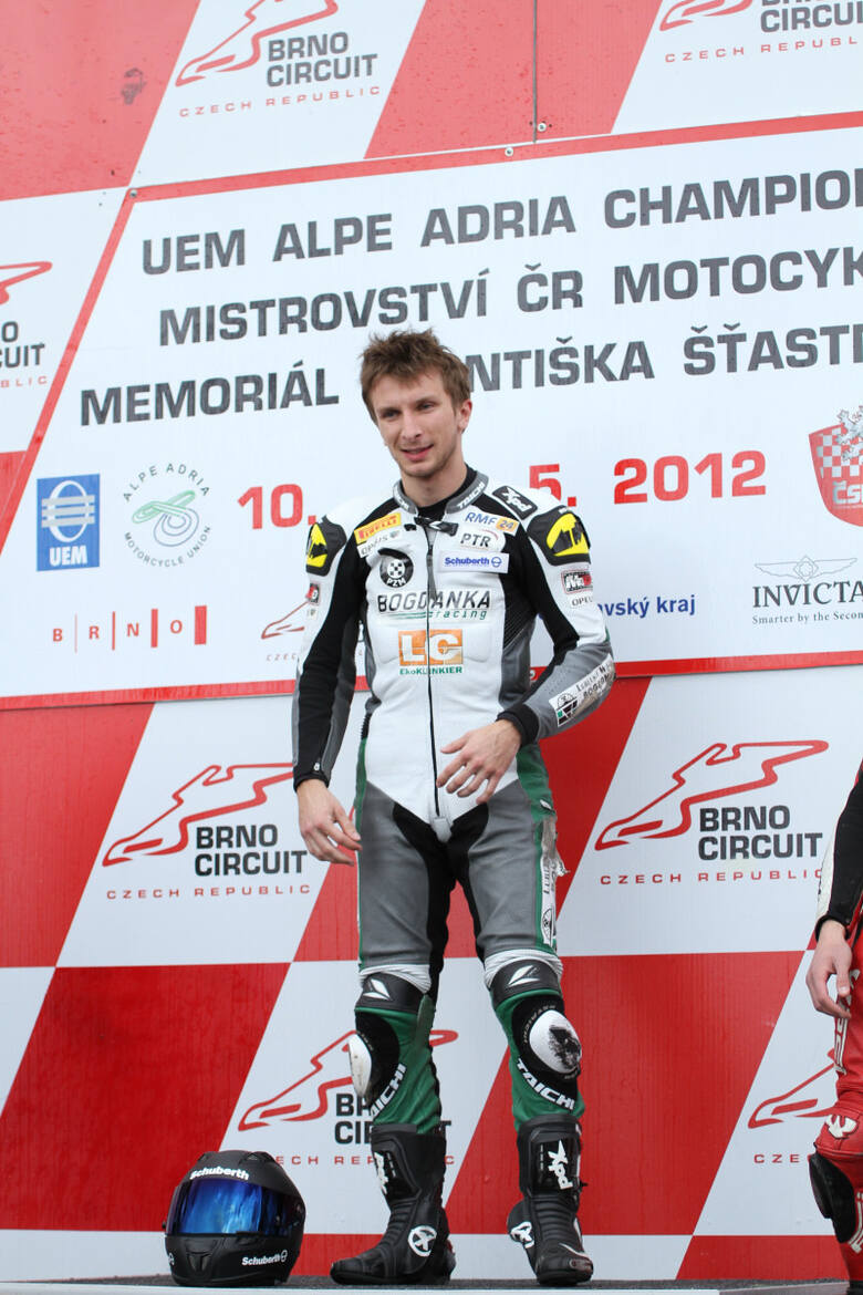 Adrian Pasek na podium, Fot: Bogdanka PTR Honda