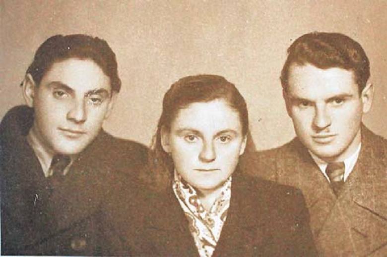 Rok 1943. Helena Gotfryd, Poldek Kwiatkowski i Janina Procek.