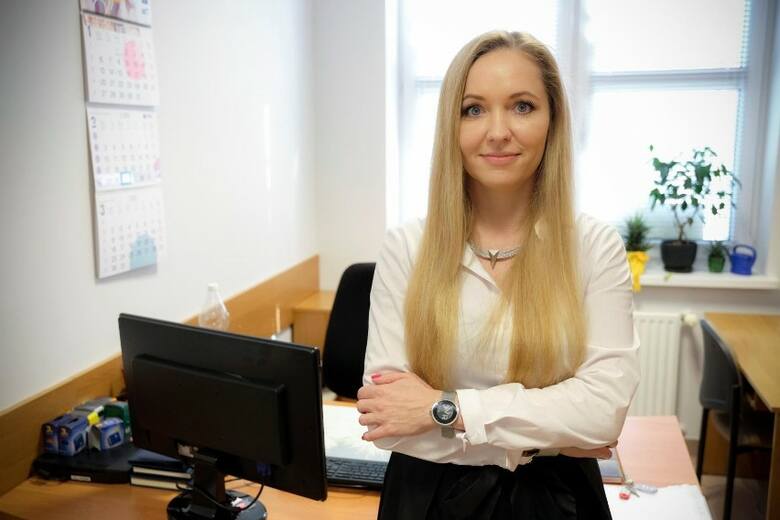 Justyna Wileńska zanim została wybrana dyrektorem Szpital Miejskiego w Toruniu, przez 2,5 roku pracowała w tej lecznicy kierując w niej działem zarządzania