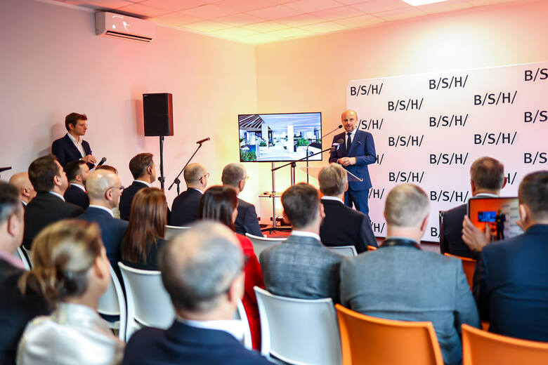 BSH buduje nowe Centrum Badań i Rozwoju w Rzeszowie. Będą tu rozwijane najnowocześniejsze technologie i urządzenia AGD [ZDJĘCIA, WIDEO]