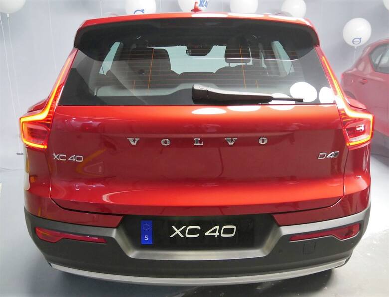 Volvo XC40Volvo XC40 trafi do polskich salonów sprzedaży marki na początku przyszłego roku, ale już teraz przedstawiciele mediów i zaproszeni goście