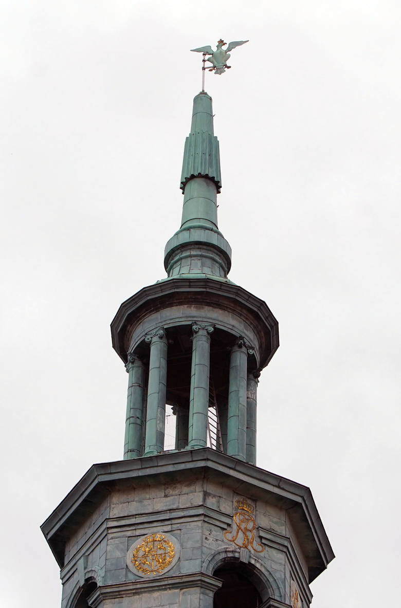 Poznań: Orzeł z wieży ratusza ma 236 lat. Po raz pierwszy rozpostarł skrzydła nad miastem w 1783 roku