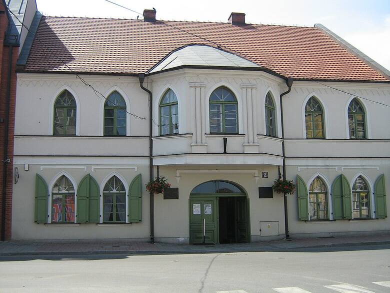 Muzeum Roberta Kocha założono w 1996 r. na parterze budynku w Wolsztynie zbudowanego w latach 1842–1846, który początkowo pełnił rolę szpitala dla ubogich.