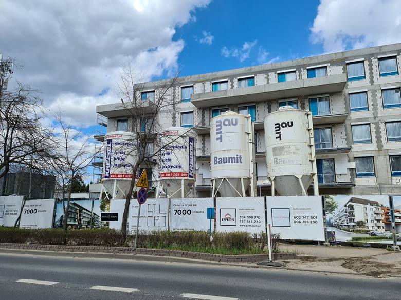 W Toruniu powstają nowe zamknięte osiedla. Czy warto się grodzić?