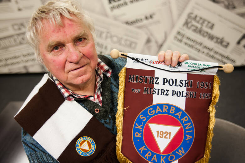 Jerzy Jasiówka, honorowy prezes RKS Garbarnia, a w przeszłości legendarny piłkarz tego klubu.