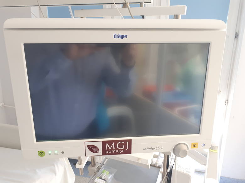 Firma MGJ przekazała wejherowskiemu szpitalowi sprzęt i pieniądze
