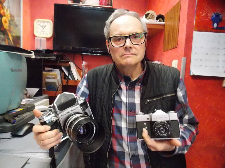 Adam Szewczykowski jest laureatem wielu nagród, m.in. otrzymał Złoty i srebrny medal Fotoklubu Rzeczypospolitej i Główną Nagrodę w ogólnopolskim konkursie  „Pejzaż Polski” Kętrzyn 2007