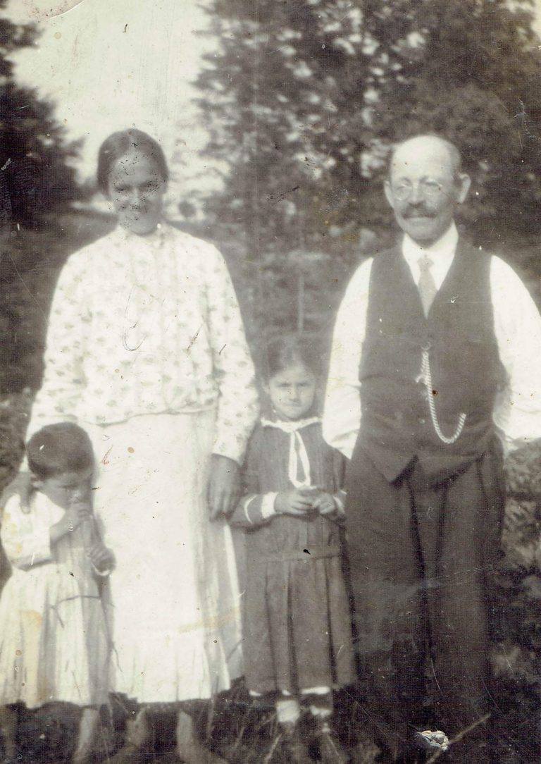 Odnalezione zdjęcie rodziny Buchałów. Dziś żyje już tylko jeden ich wnuk.