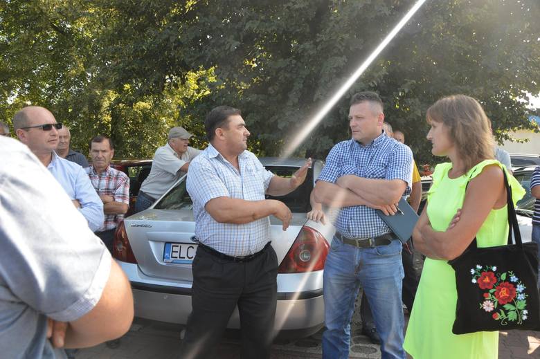 Większość członków Rady Nadzorczej OSM w Łowiczu chce połączenia jej z inną mleczarnią [Zdjęcia]